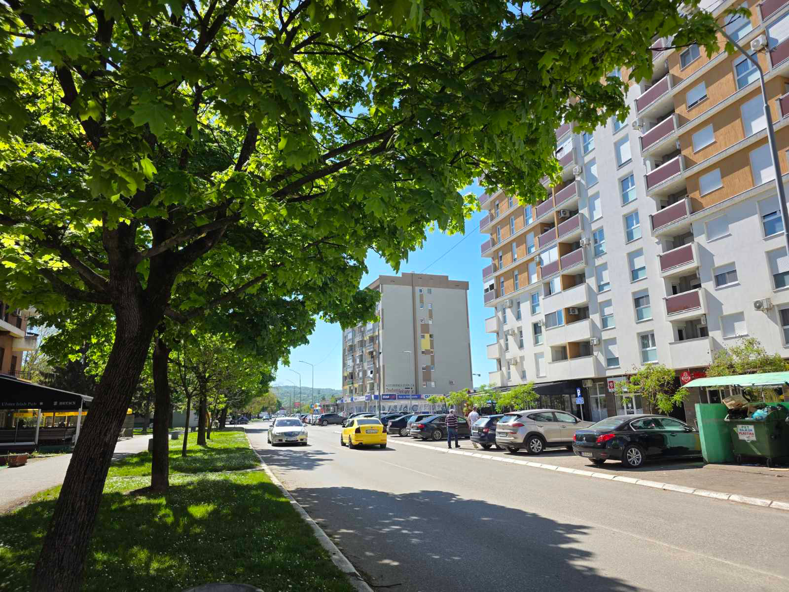 VRIJEME: Sunčani periodi uz promjenljivu oblačnost, moguća kratkotrajna kiša