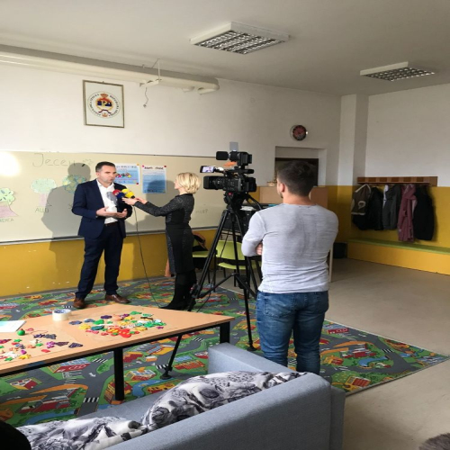 moj-poseban-drug-drugarica-09