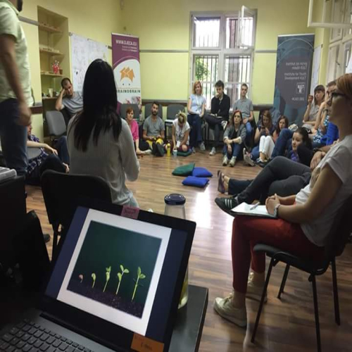 obuka-za-aktiviste-za-rad-s-mladima-04