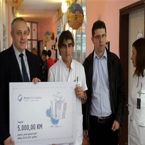donacija-hipo-banka-pedijatriji-2015-02
