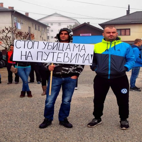 protesti-saobracajka-petrovo-2015-10