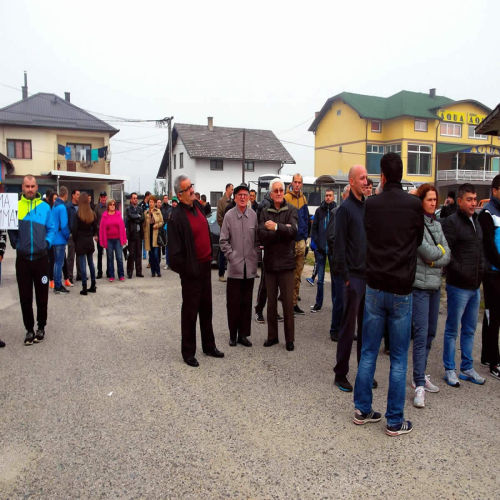 protesti-saobracajka-petrovo-2015-13