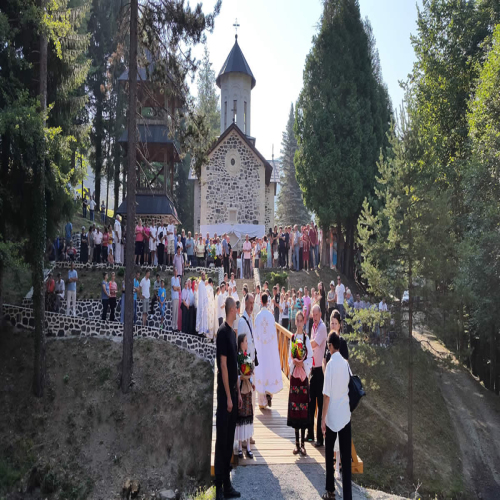 osvestenje-manastira-vozucica-201520150725_085556