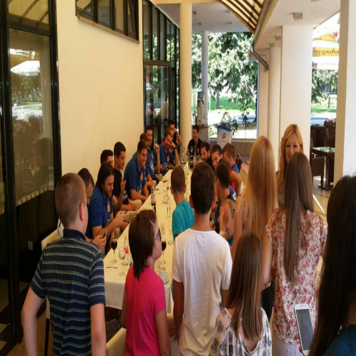 crnogorci-rukomet--04