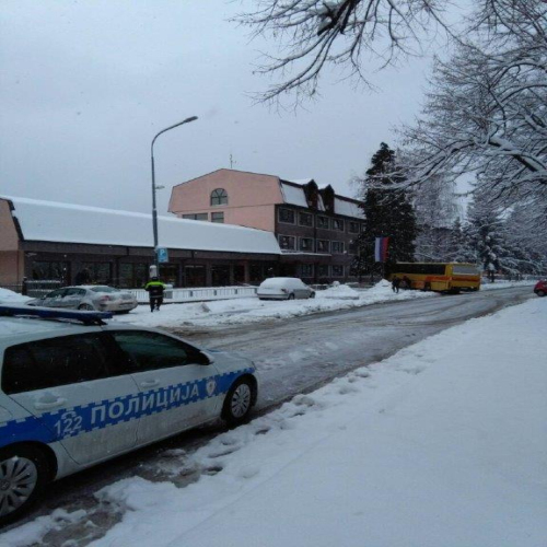 proljece-u-snijegu-03