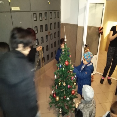 ukrasavanje-ulaza-dec-zgrada-08