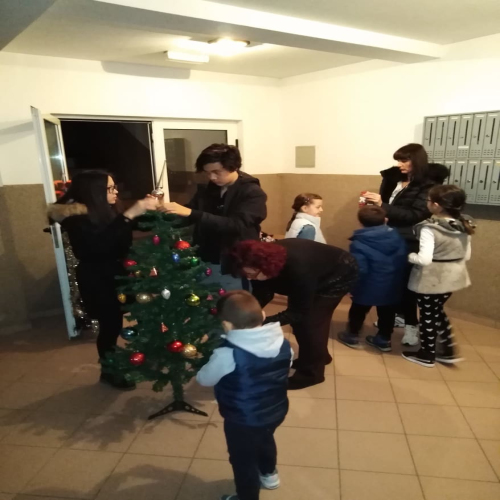 ukrasavanje-ulaza-dec-zgrada-09