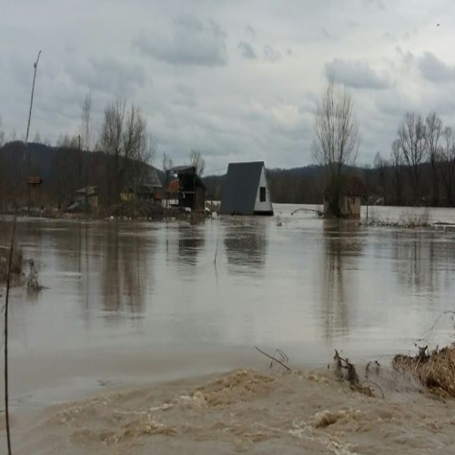 osjecani-potopljen-bajker-klub-06