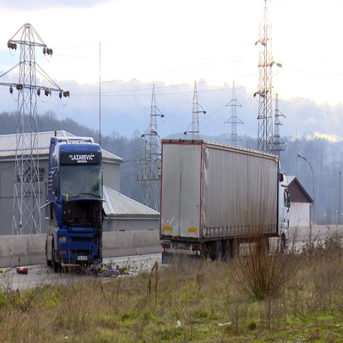 saobracajka-dva-kamiona-02