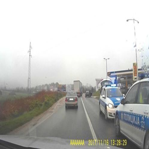 udes-ulaz-kod-crkve-05