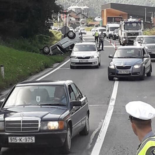 zepce-saobracajka-zena-03