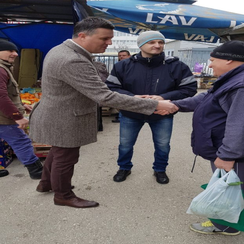 sainovic-sds-na-zelenoj-pijaci-08