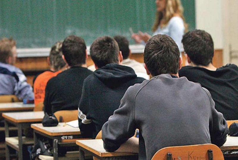 Prvog dana upisa u srednje škole elektronski se prijavilo 6.948 učenika