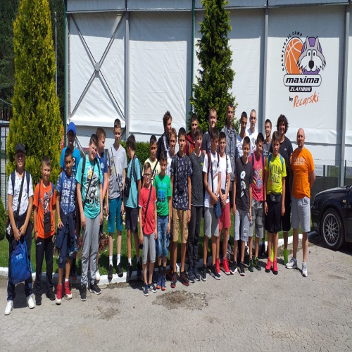 66469677_2473356702684967_598465080941608960_o