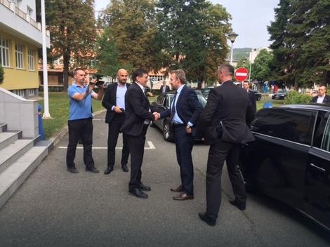 “VIDIMO SE U SARAJEVU” Izetbegović gradonačelniku Doboja obećao podršku SDA i ubuduće