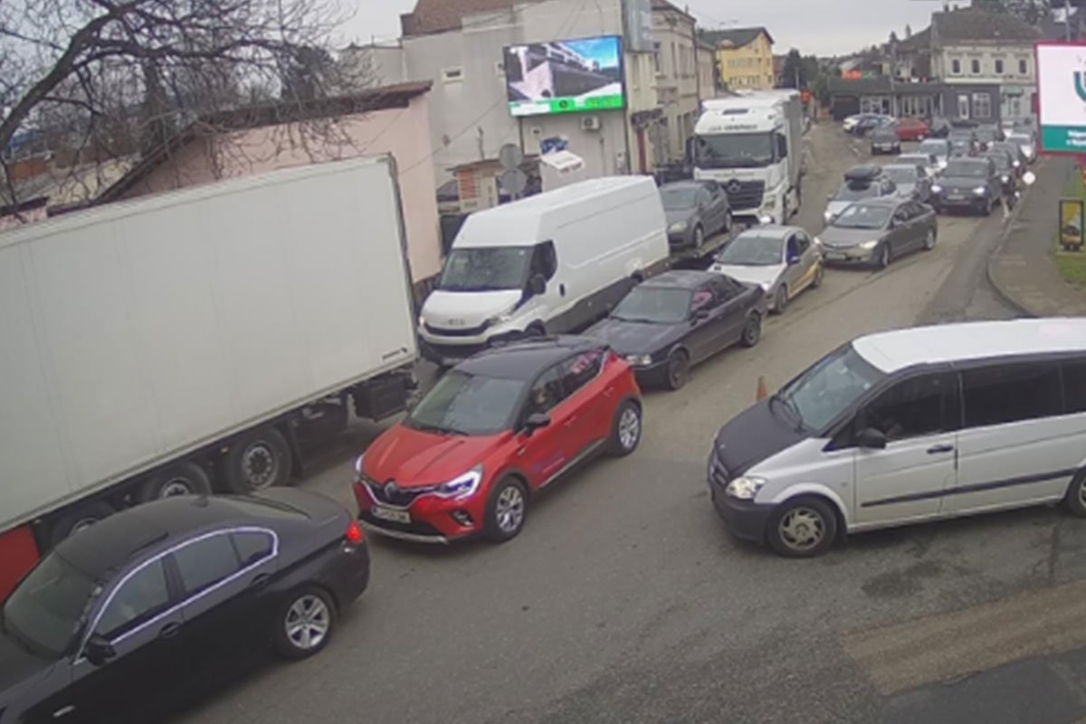Gužve na izlazu iz BiH prema Hrvatskoj