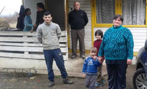 Anonimni dobrotvor iz Doboja obradovao porodicu iz Petrovog Gaja kod Prijedora