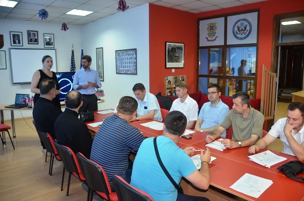 DOBOJ: Kurs engleskog jezika za predstavnike vjerskih zajednica (VIDEO)