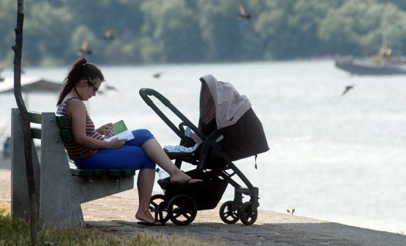 Sutra počinje isplata dječijeg dodatka