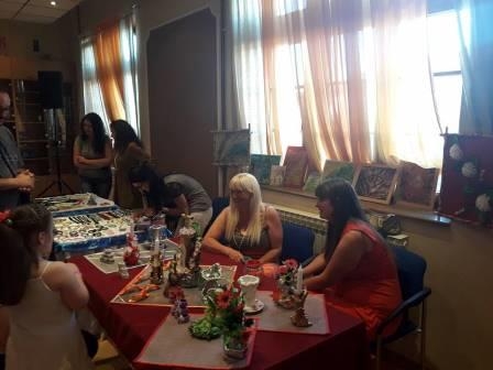 DOBOJ: Održan bazar rukotvorina u organizaciji Međureligijskog odbora Doboj