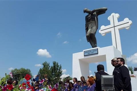 DOBOJ: Briše se Petrovićevo ime s spomenika!?