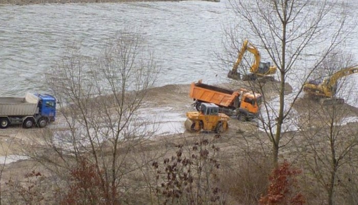 DOBOJ: Ilija Josipović zloupotrebom oštetio budžet Republike Srpske