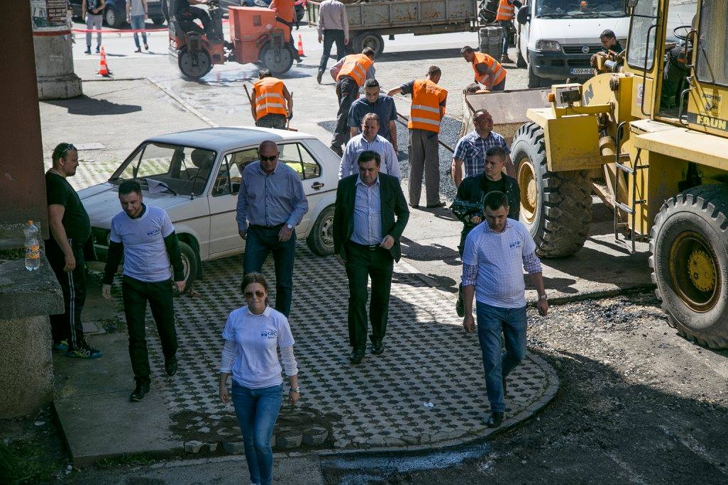 DOBOJ: Izbori se bliže, a Obren Petrović koristi novac iz gradskog budžeta za izbornu kampanju SDS-a!!!