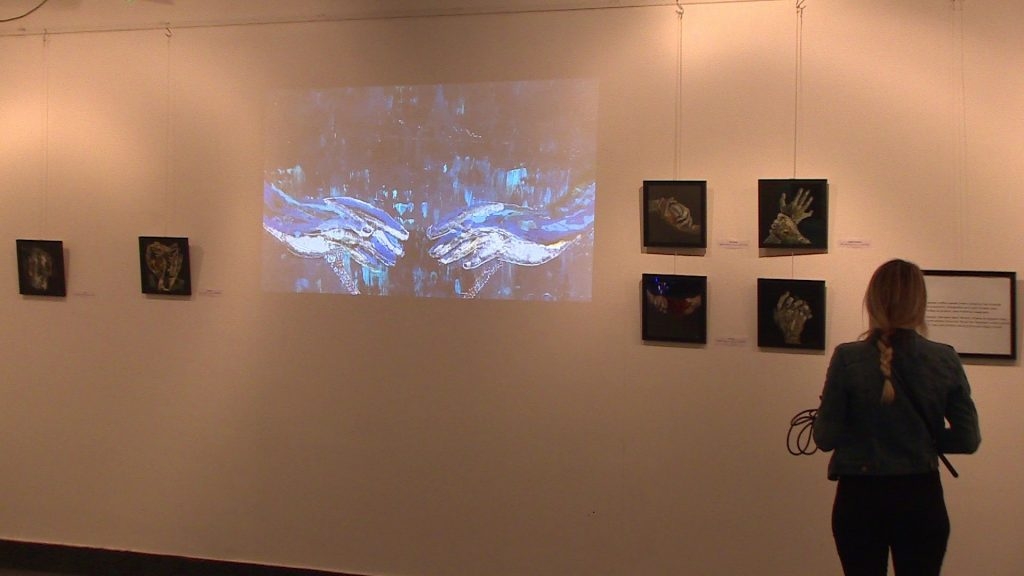 DOBOJ: Otvorena izložba „Linije dodira“, autorke Ivane Babić