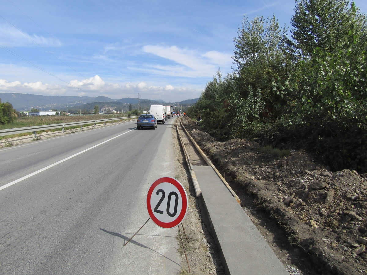 DOBOJ: Niče spasonosni zid duž Bosne (VIDEO)