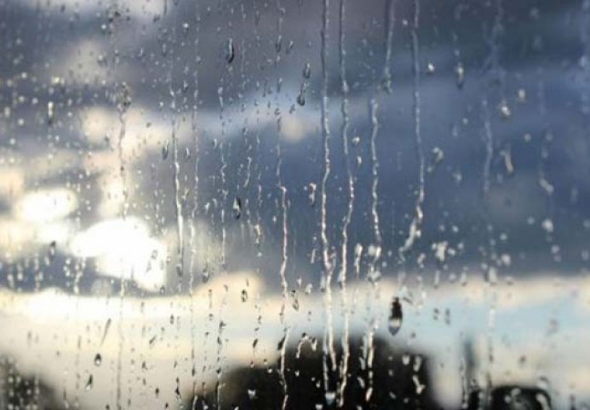 VRIJEME: Danas pretežno oblačno, ponegdje slabe padavine