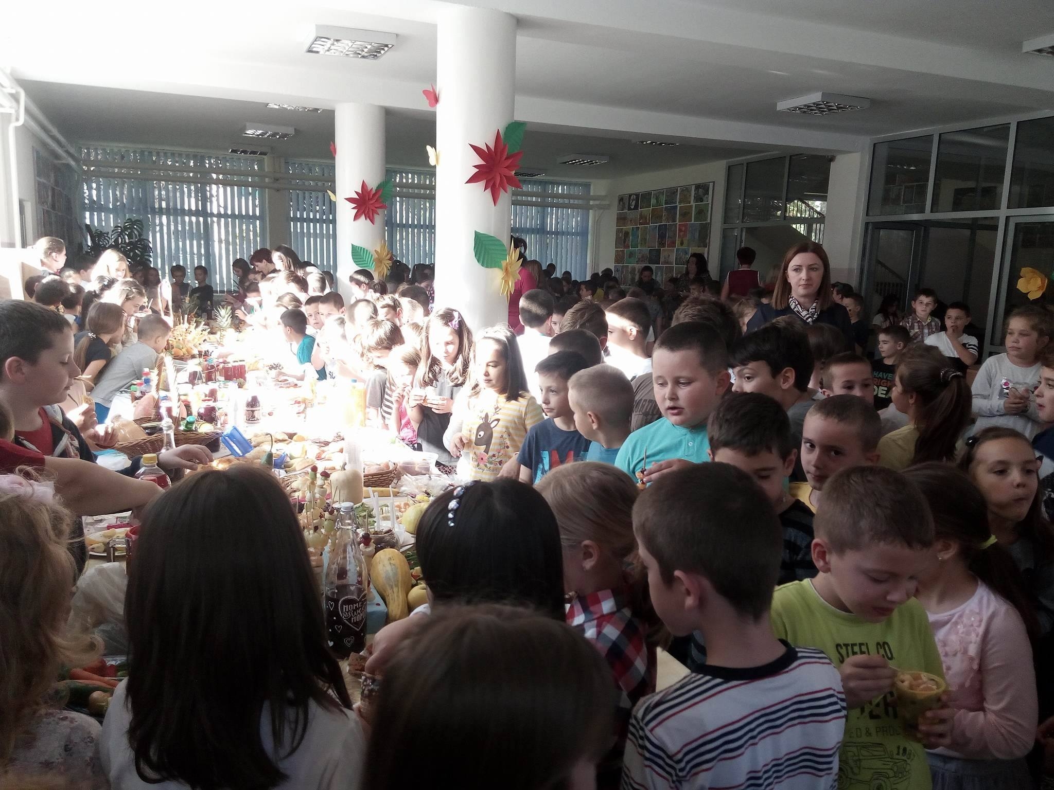 DOBOJ: Svjetski dan zdrave hrane u JUOŠ "Sveti Sava" (FOTO)