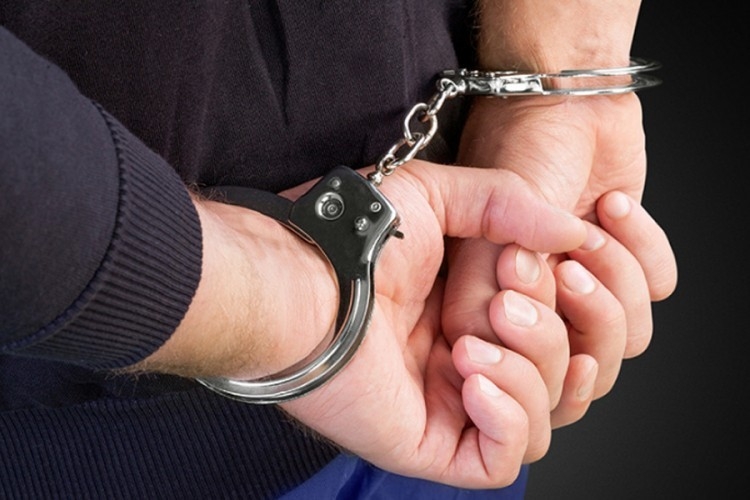 DOBOJ: Ukradeni audi za tri sata vraćen vlasniku, osumnjičeni uhapšen