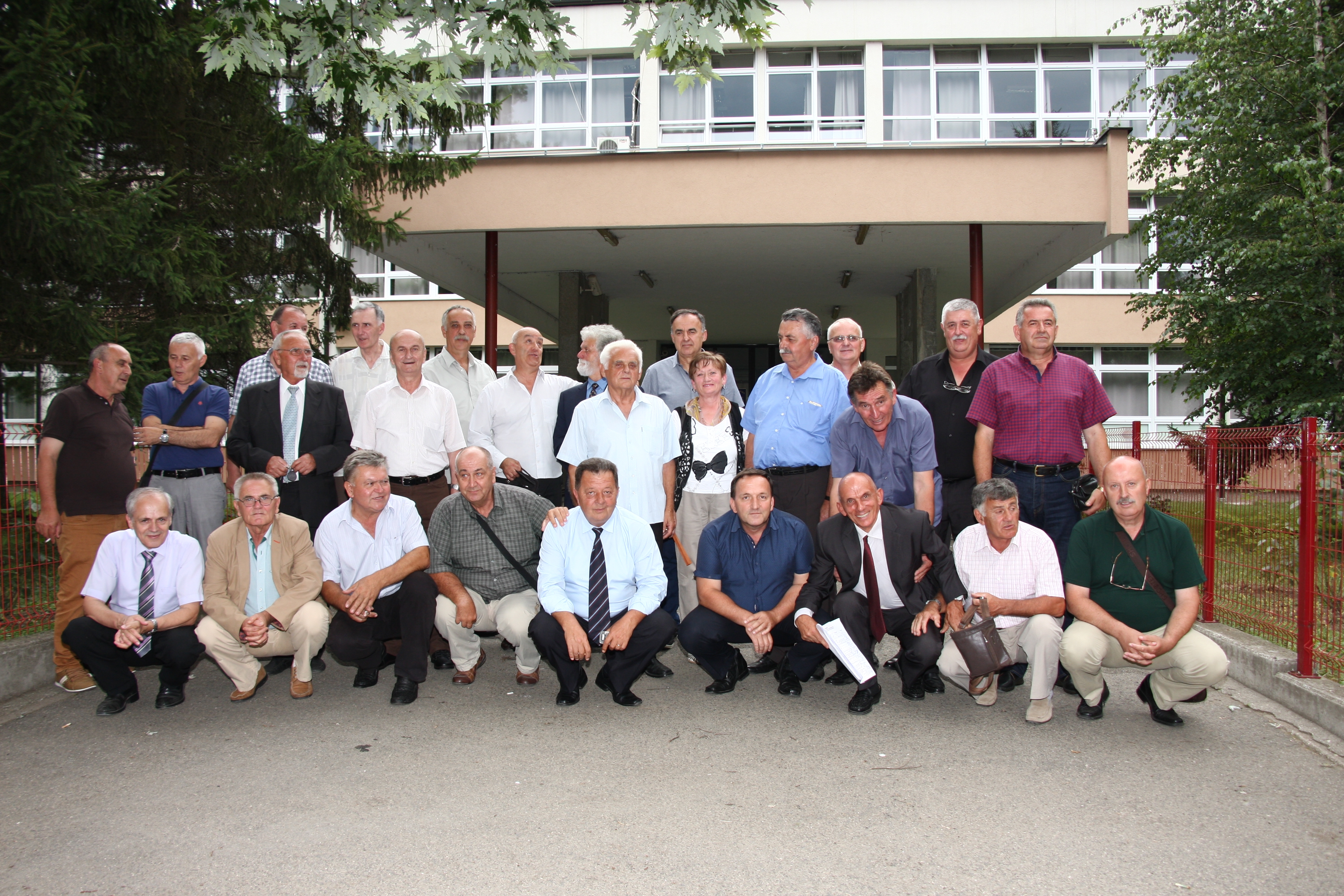 OKOM KAMERE: 13. generacija (1973-1977) Mašinske tehničke škole proslavila 40-tu godišnjicu