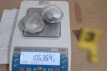 PRETRESI U DOBOJU Oduzeto oko 30 grama marihuane