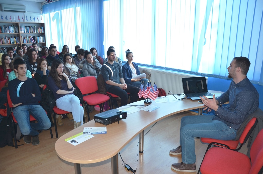 DOBOJ: Dobojlija s Harvarda