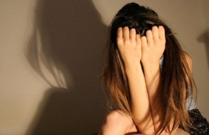 DOBOJ: Obljubio dijete mlađe od petnaest godina