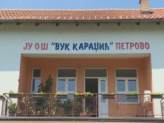 PETROVO: U OŠ "Vuk Karadžić" šesti dan nema nastave