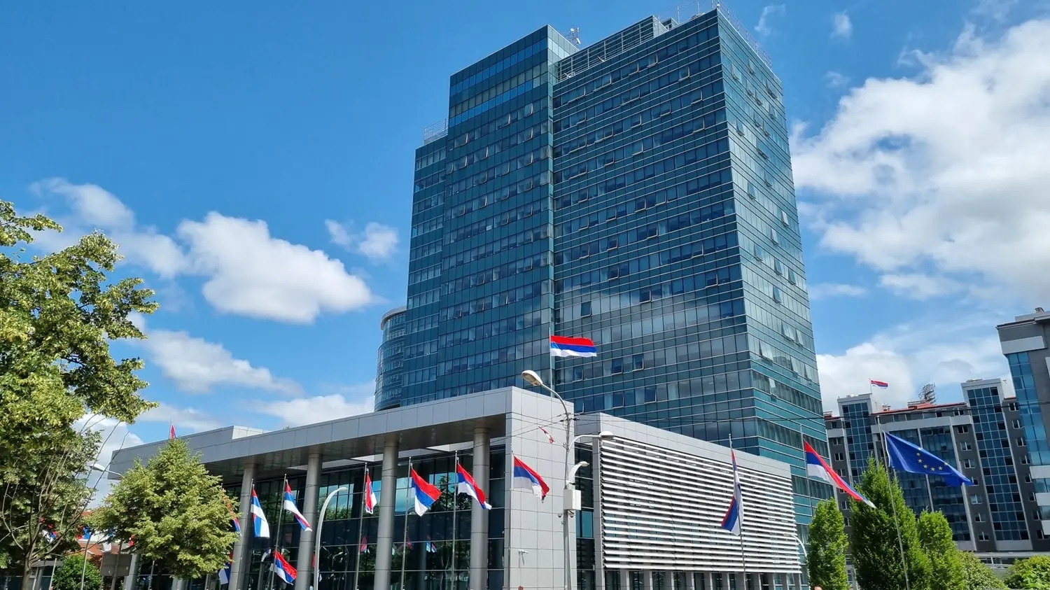 SPOROVI I PREPRODAJA KONCESIJA: Kako Republika Srpska gubi stotine miliona maraka!