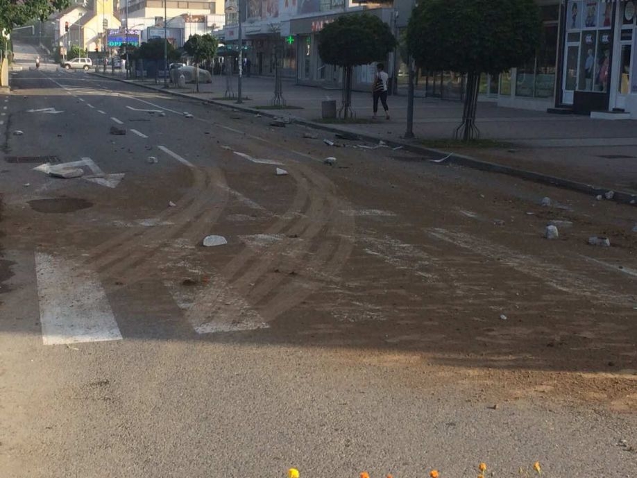 DA LI DOBOJLIJE ODOBRAVAJU ZATVARANJE DIJELA ULICE Pješačka zona doživjela fijasko