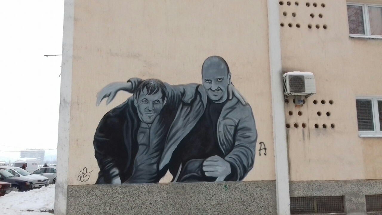 OKOM KAMERE: Legendama grada!