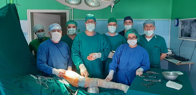 BOLNICA DOBOJ: Nova procedura liječenja - ugradnja totalne endoproteze kuka