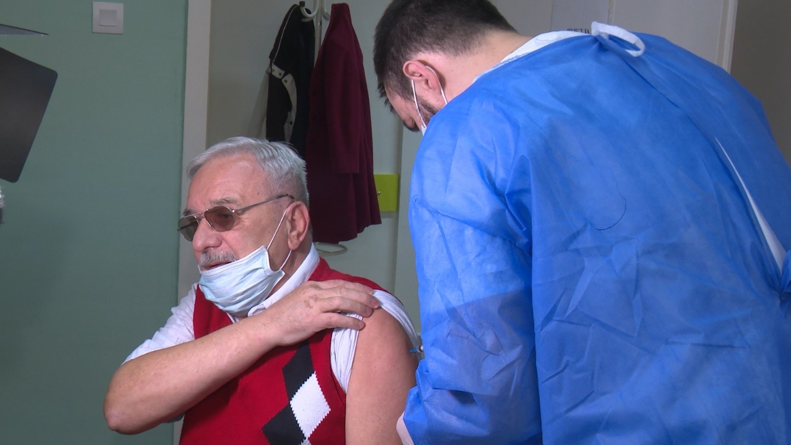 DOBOJ: Za vakcinu se do sada prijavilo oko 4.000 lica starijih od 65 godina