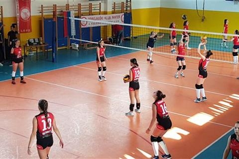DOBOJ: Počeo međunarodni odbojkaški turnir za žene