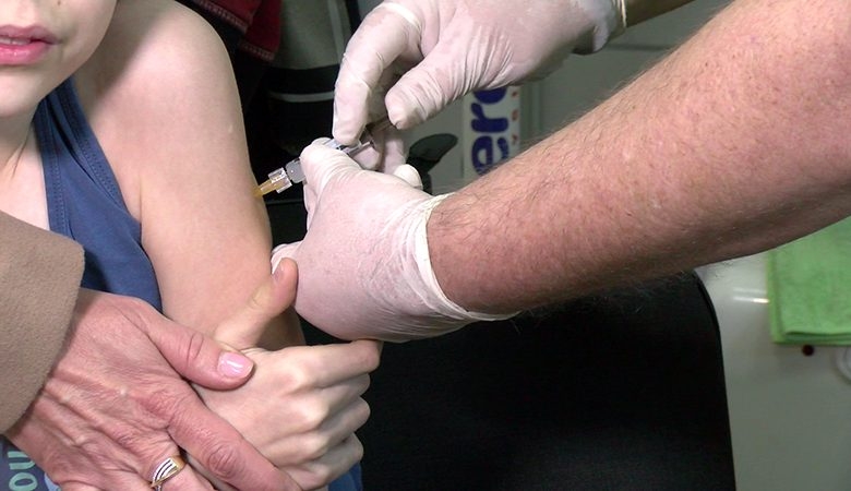 DOBOJ: U Domu zdravlja počela vakcinacija protiv humanog papiloma virusa (VIDEO)