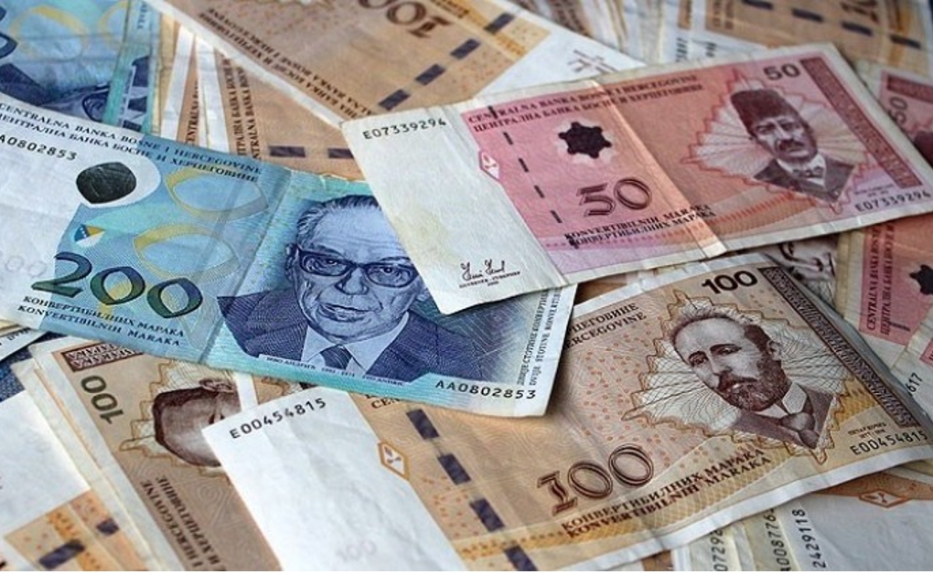 DOBOJ: Borci predaju zahtjeve za jedinstveni borački dodatak. Dovoljna kopija lične karte i tekućeg računa.