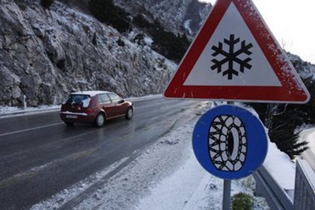 PUTEVI: Oprez zbog kiše i snijega