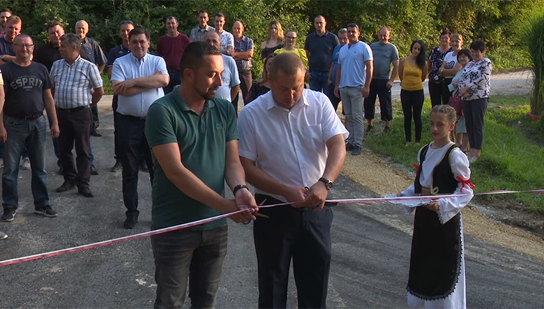 DOBOJ: Opsine dobile novi asfalt
