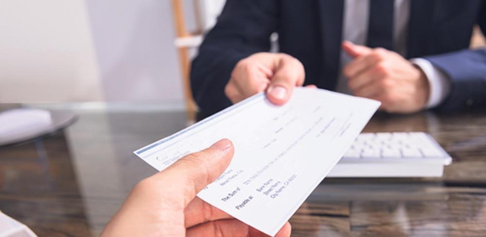 POVEĆANA NAKNADA ZA PLAĆANJE RAČUNA Banke obavještavaju klijente o poskupljenju usluga