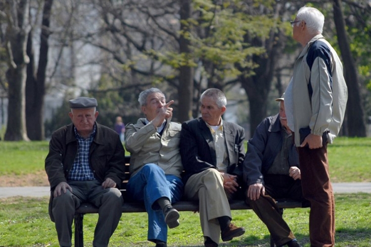 DOBOJ: Povećanje penzija oko 13 do 14 odsto
