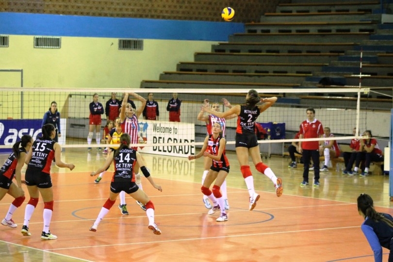 ODBOJKA: Dobojka Jelena Mlađenović spržila Crvenu zvezdu